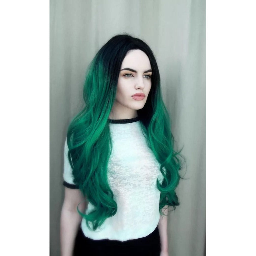 Green Middle Part Long Wavy Wig